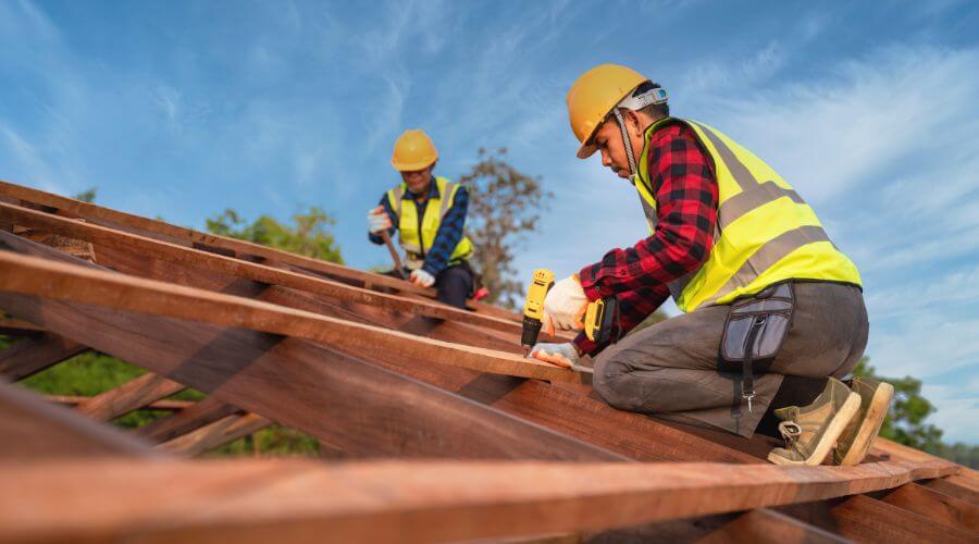 Professional gutter cleaning in Verona, PA